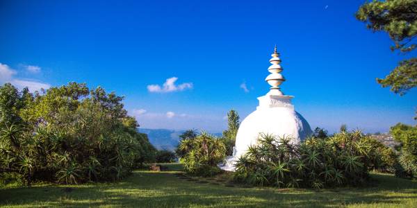 stupa chantell flores B7B5437