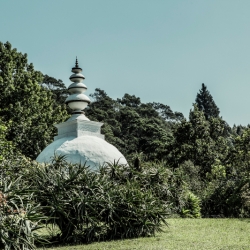 Buddhist statues, shrines and icons_3